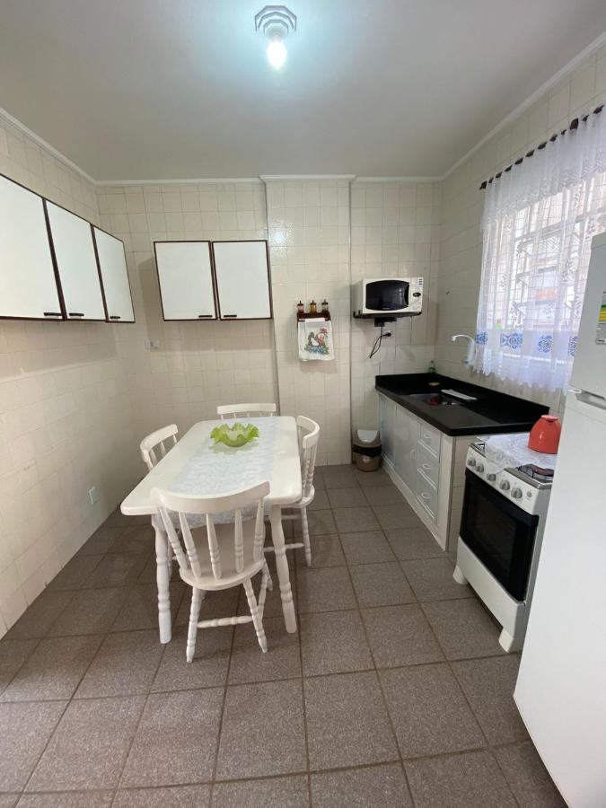 Apartamento Com Estacionamento, Wi-Fi, Ar Condicionado A 300 Metros Da Praia Da Enseada No Guaruja. מראה חיצוני תמונה